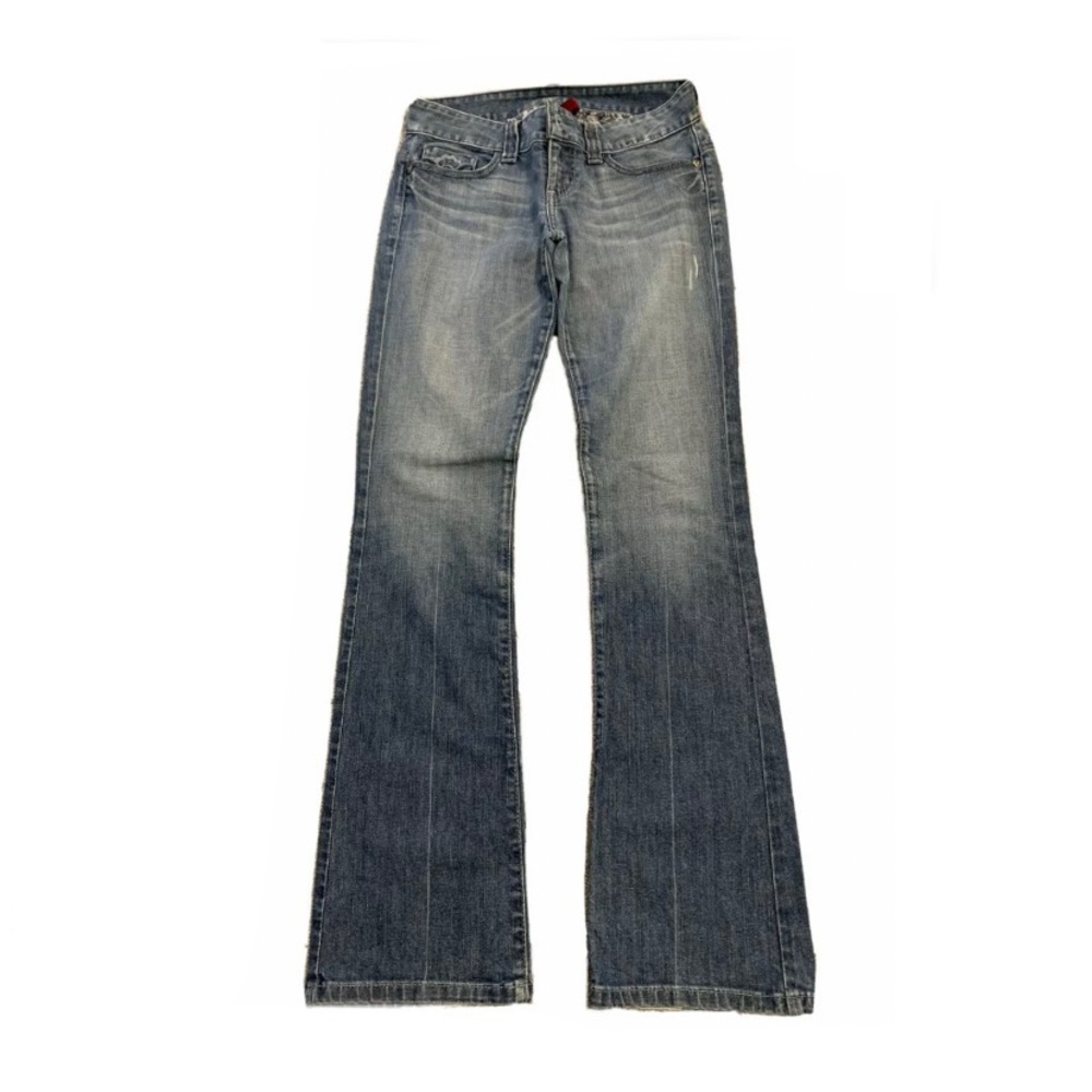 GUC Distressed Denim Guess Embroidered Pockets Jeans 👖